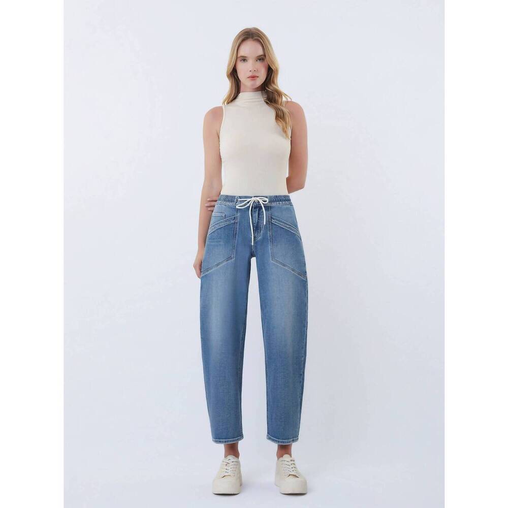 NEW VERVET BY FLYING MONKEY pull on waistband barrel jeans in medium wash - Picture 4 of 4